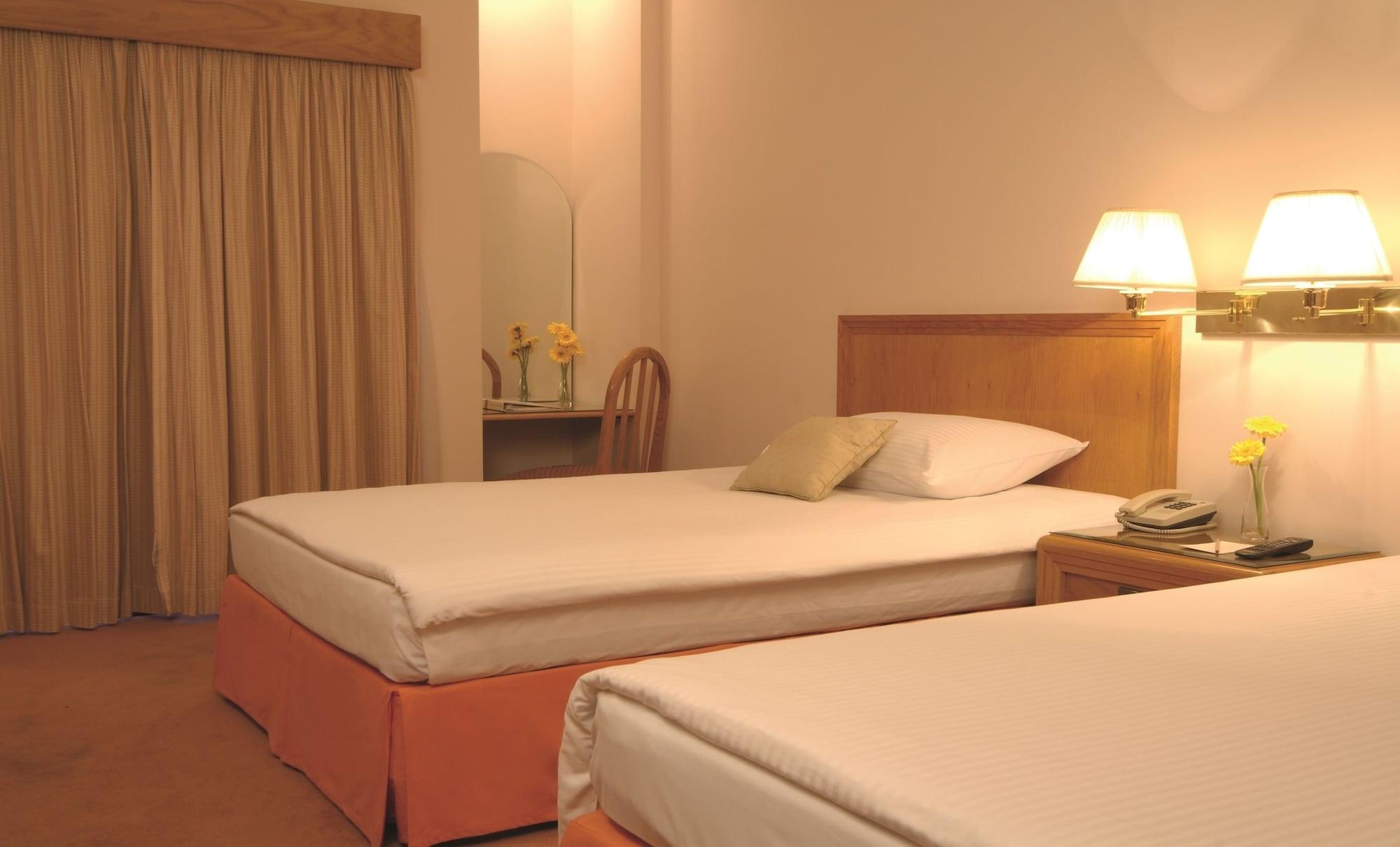 Grand Mercure Petra Wadi Musa Exterior photo