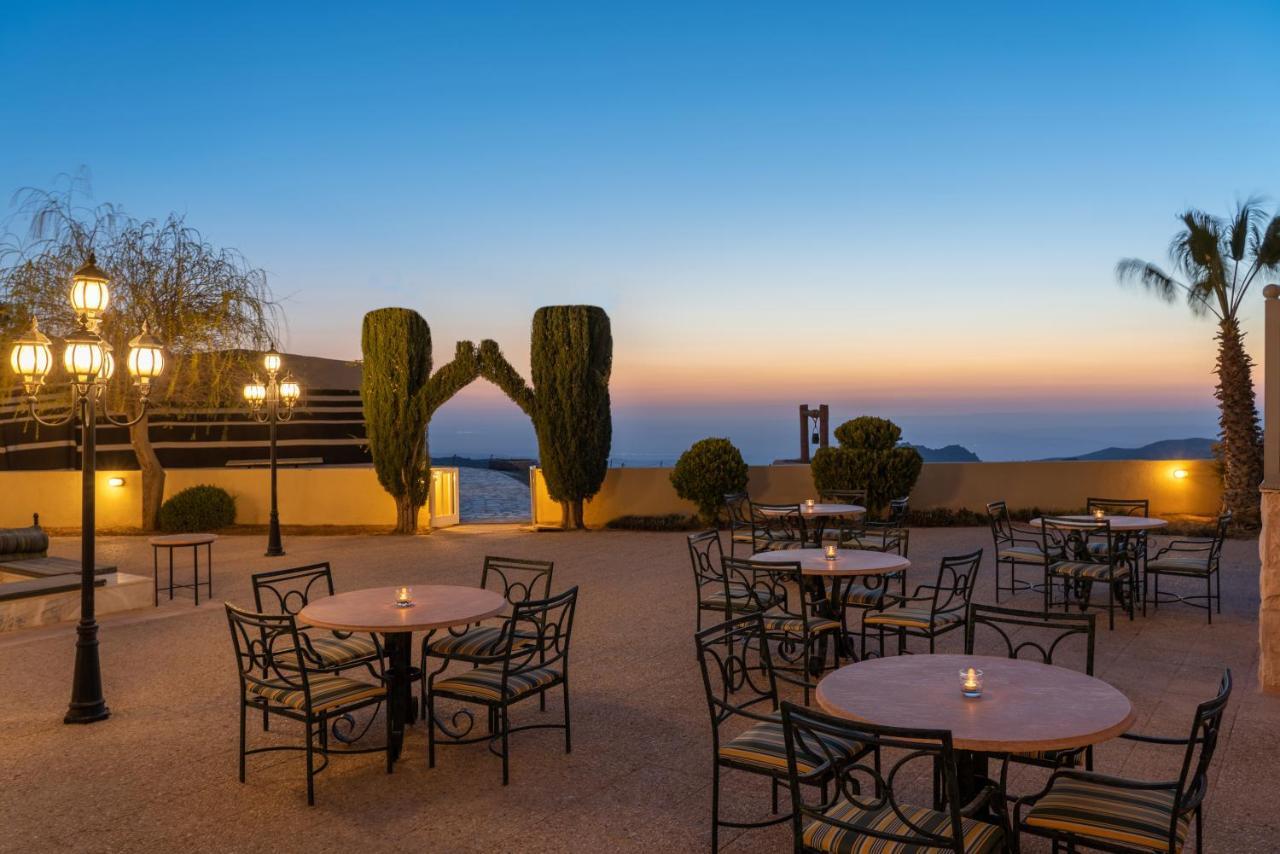 Grand Mercure Petra Wadi Musa Exterior photo