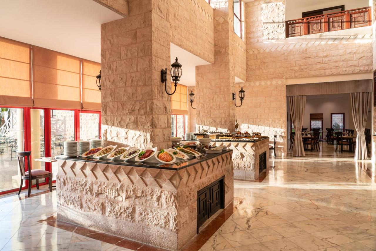 Grand Mercure Petra Wadi Musa Exterior photo