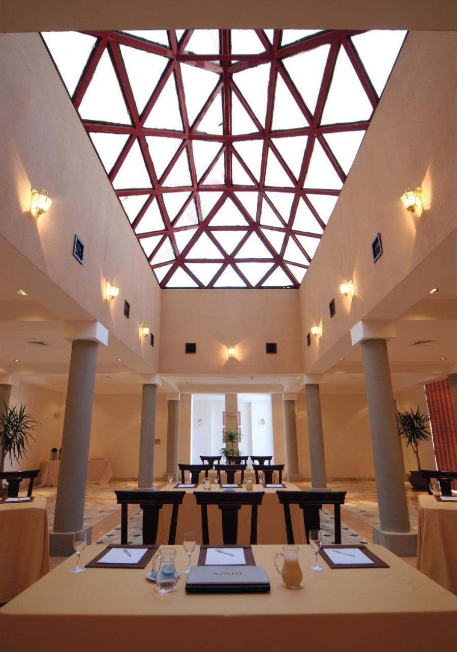 Grand Mercure Petra Wadi Musa Exterior photo