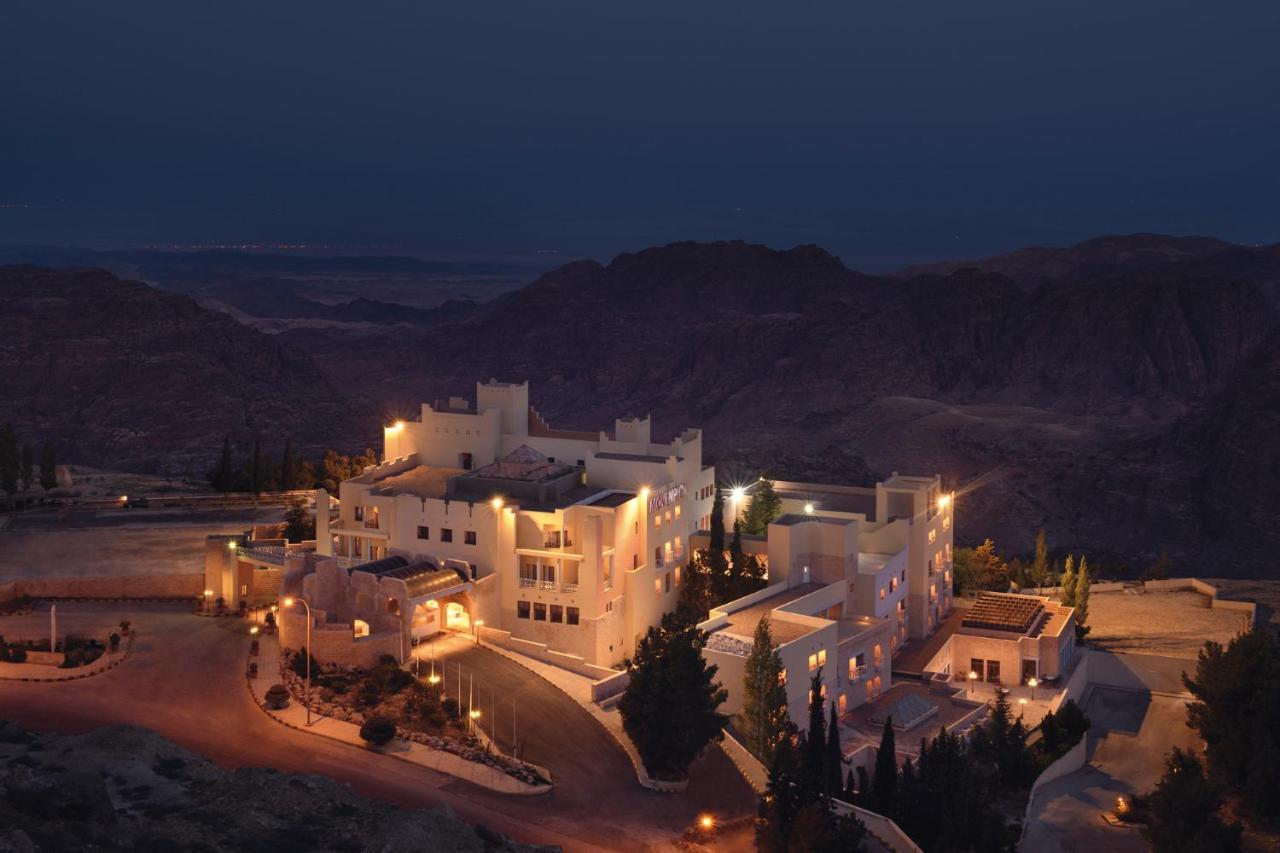 Grand Mercure Petra Wadi Musa Exterior photo